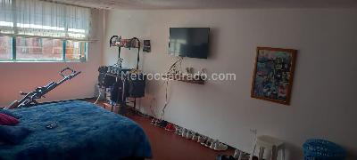 Casa de 5 alcobas en venta en San Cayetano, Bogotá, 334 m² · foto 8 de 20