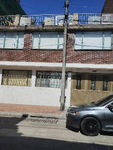 Casa de 5 alcobas en venta en San Cayetano, Bogotá, 334 m² · foto 20 de 20