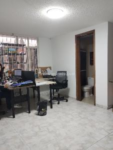 Casa de 4 alcobas en venta en Modelia Reservado, Bogotá, 103 m² · foto 2 de 20