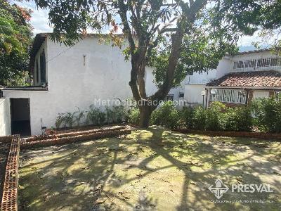 Casa de 5 alcobas en venta en Los Pinos, Bucaramanga, 144 m² · foto 9 de 20