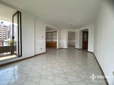 Apartamento de 3 alcobas en venta en Cabecera Del Llano, Bucaramanga, 136 m² · foto 2 de 20