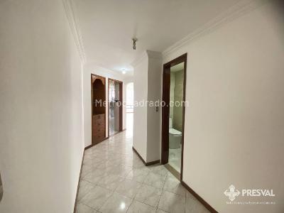 Apartamento de 3 alcobas en venta en Cabecera Del Llano, Bucaramanga, 136 m² · foto 15 de 20