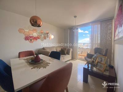 Apartamento de 3 alcobas en venta en Alarcon, Bucaramanga, 71 m² · foto 3 de 14