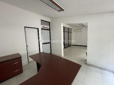 Casa de 3 alcobas en venta en Caobos, Cúcuta, 15 m² · foto 4 de 10