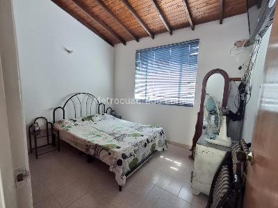 Casa de 3 alcobas en venta en Prados Del Este, Cúcuta, 71 m² · foto 3 de 13