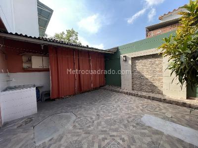 Casa de 5 alcobas en venta en La Castellana, Cúcuta, 250 m² · foto 12 de 12