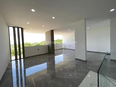 Casa de 4 alcobas en venta en Via Bocono, Cúcuta, 405 m² · foto 11 de 17