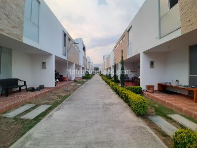 Casa en venta en Bocono, Cúcuta · foto 2 de 16