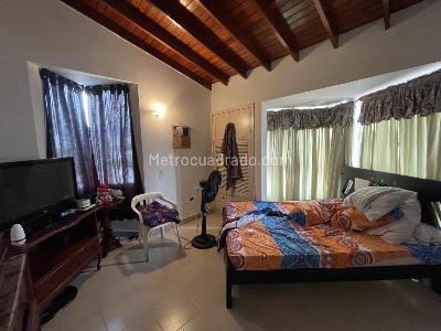 Casa de 3 alcobas en venta en Av, Cúcuta, 130 m² · foto 7 de 12