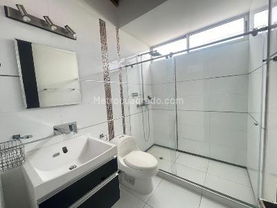 Casa de 3 alcobas en venta en Av, Cúcuta, 140 m² · foto 4 de 14