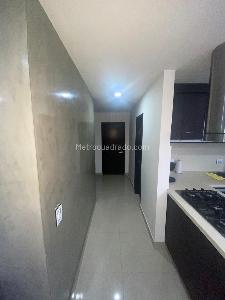 Apartamento de 3 alcobas en venta en Avenida Del Rio, Cúcuta, 90 m² · foto 3 de 10