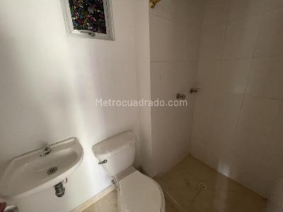 Apartamento de 3 alcobas en venta en Prados Del Este, Cúcuta, 48 m² · foto 9 de 12