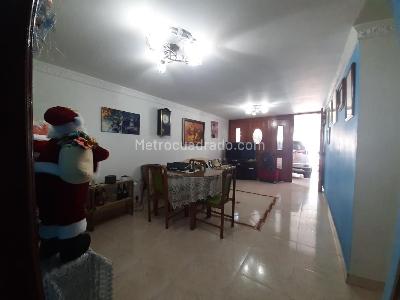 Casa de 3 alcobas en venta en La Capillana, Cúcuta, 120 m² · foto 3 de 13