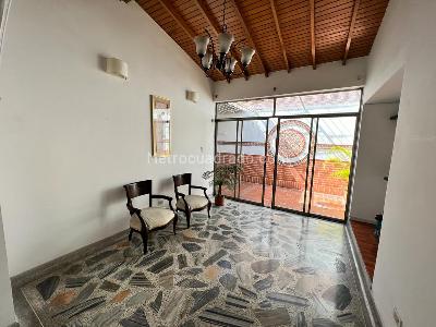 Casa de 4 alcobas en venta en Quinta Oriental, Cúcuta, 178 m² · foto 5 de 17