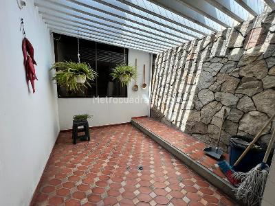Casa de 4 alcobas en venta en Quinta Oriental, Cúcuta, 178 m² · foto 7 de 17