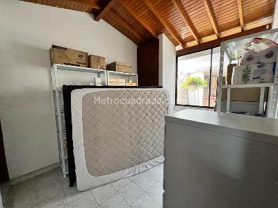 Casa de 4 alcobas en venta en Quinta Oriental, Cúcuta, 178 m² · foto 10 de 17