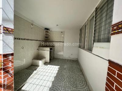 Casa de 4 alcobas en venta en Quinta Oriental, Cúcuta, 178 m² · foto 12 de 17