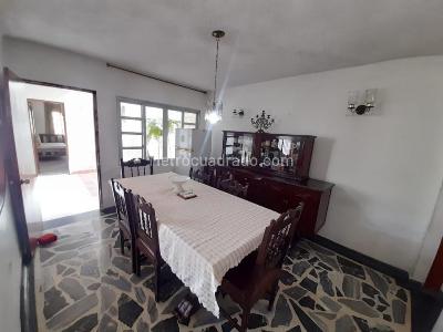 Casa de 5 alcobas en venta en La Ceiba, Cúcuta, 290 m² · foto 6 de 20