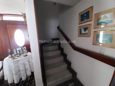 Casa de 5 alcobas en venta en La Ceiba, Cúcuta, 290 m² · foto 16 de 20