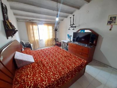 Casa de 5 alcobas en venta en La Ceiba, Cúcuta, 290 m² · foto 19 de 20