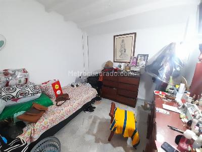 Casa de 5 alcobas en venta en Quinta Bosch, Cúcuta, 300 m² · foto 13 de 20