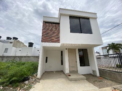 Casa de 3 alcobas en venta en Bocono, Cúcuta, 70 m² · foto 2 de 17