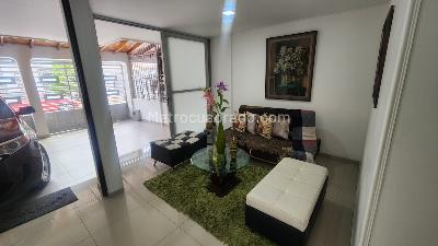 Casa de 4 alcobas en venta en El Paraiso, Cúcuta, 101 m² · foto 3 de 20