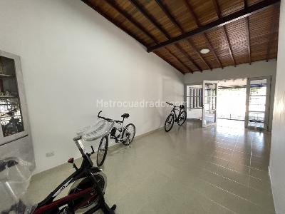 Casa de 3 alcobas en venta en Villas Del Escobal, Cúcuta, 170 m² · foto 3 de 10