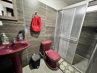 Casa de 3 alcobas en venta en Prados Del Este, Cúcuta, 88 m² · foto 10 de 15