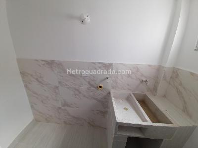 Casa de 5 alcobas en venta en Prados Del Este, Cúcuta, 130 m² · foto 7 de 13