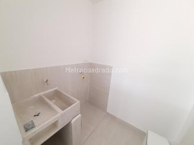 Casa de 5 alcobas en venta en Prados Del Este, Cúcuta, 130 m² · foto 11 de 13