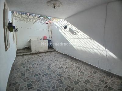 Casa en venta en Prados Del Norte, Cúcuta · foto 4 de 9