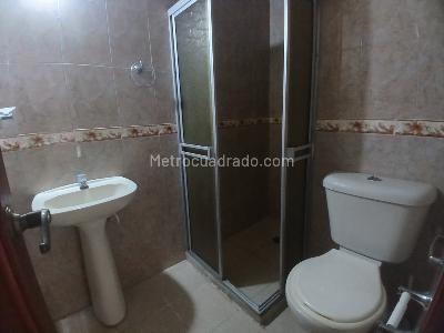 Casa en venta en Prados Del Norte, Cúcuta · foto 7 de 9