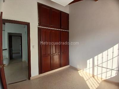 Casa de 3 alcobas en venta en El Rosal, Cúcuta, 284 m² · foto 9 de 19