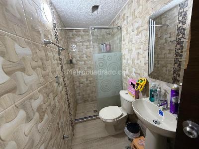Casa de 3 alcobas en venta en Prados Del Este, Cúcuta, 110 m² · foto 6 de 11