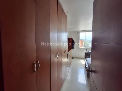 Apartamento en venta en La Riviera, Cúcuta · foto 11 de 19