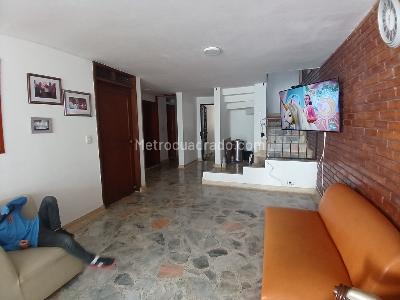 Casa de 3 alcobas en venta en Gualanday, Cúcuta, 200 m² · foto 6 de 20