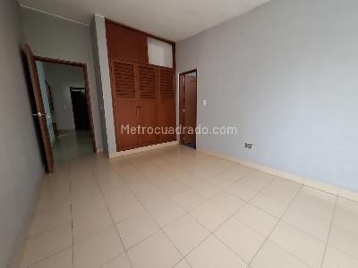 Casa de 4 alcobas en venta en La Ceiba, Cúcuta, 195 m² · foto 12 de 20