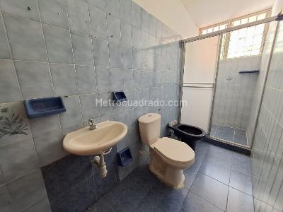 Casa de 4 alcobas en venta en La Ceiba, Cúcuta, 195 m² · foto 16 de 20