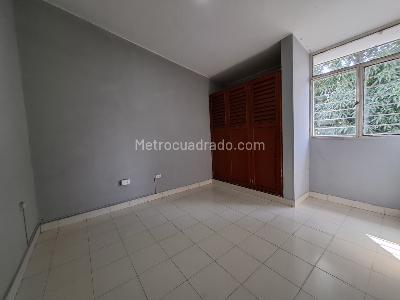 Casa de 4 alcobas en venta en La Ceiba, Cúcuta, 195 m² · foto 7 de 20