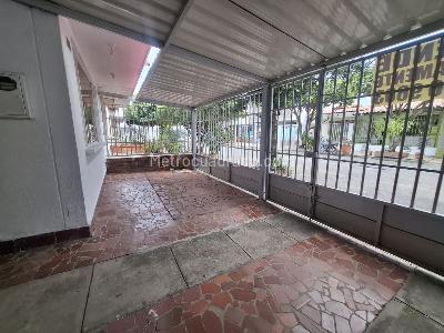 Casa de 5 alcobas en venta en Niza, Cúcuta, 136 m² · foto 4 de 20