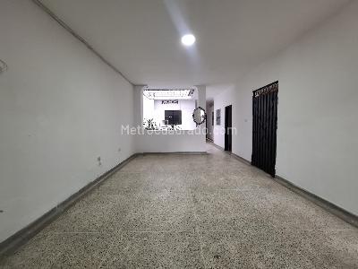 Casa de 4 alcobas en venta en Lleras Restrepo, Cúcuta, 170 m² · foto 6 de 20