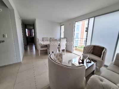 Apartamento en venta en Prados Del Este, Cúcuta · foto 2 de 19