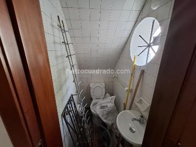 Casa de 5 alcobas en venta en Lleras Restrepo, Cúcuta, 177 m² · foto 11 de 19