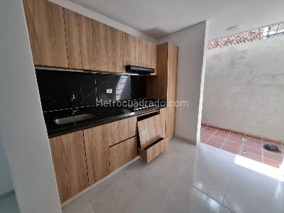 Casa de 5 alcobas en venta en Lleras Restrepo, Cúcuta, 177 m² · foto 7 de 19
