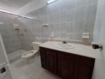 Apartamento en venta en La Riviera, Cúcuta · foto 13 de 20