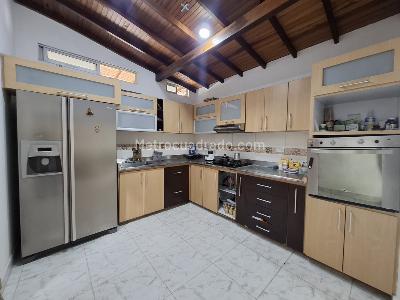 Casa de 3 alcobas en venta en Villas Del Escobal, Cúcuta, 163 m² · foto 9 de 16