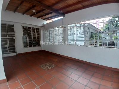 Casa de 3 alcobas en venta en La Castellana, Cúcuta, 168 m² · foto 6 de 20