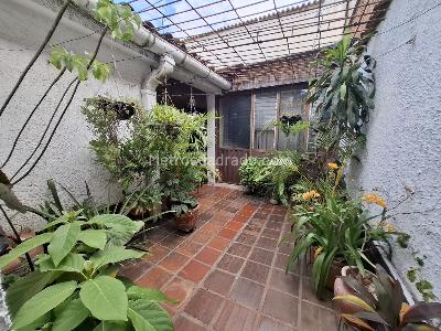 Casa de 5 alcobas en venta en La Ceiba, Cúcuta, 242 m² · foto 11 de 16