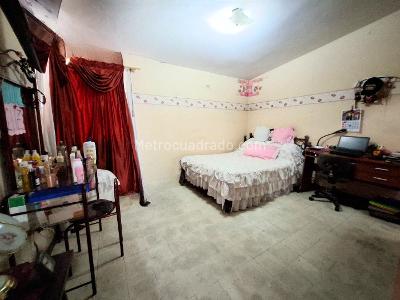 Casa de 5 alcobas en venta en La Ceiba, Cúcuta, 242 m² · foto 12 de 16
